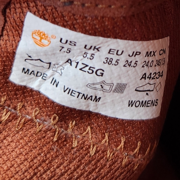 Timberland Ankle Boots - Picture 6 of 10